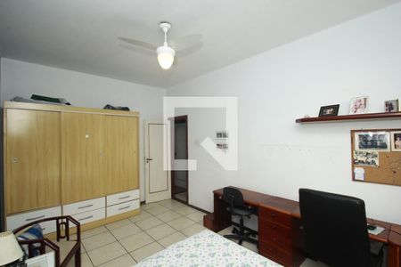 Quarto 1 de apartamento para alugar com 3 quartos, 118m² em Botafogo, Rio de Janeiro