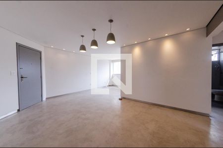 Apartamento para alugar com 3 quartos, 77m² em Coração de Jesus, Belo Horizonte