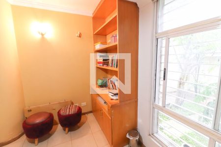 Casa à venda com 520m², 5 quartos e 7 vagas Casa à venda com 520m², 5 quartos e 7 vagasEscritorio