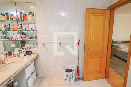 Casa à venda com 520m², 5 quartos e 7 vagas Casa à venda com 520m², 5 quartos e 7 vagasSuite 1