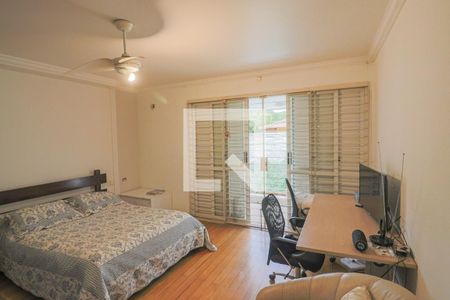 Casa à venda com 520m², 5 quartos e 7 vagas Casa à venda com 520m², 5 quartos e 7 vagasSuite 1