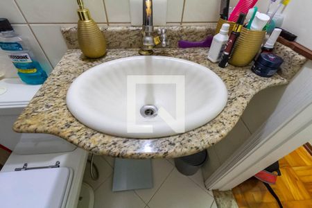 Apartamento à venda com 67m², 2 quartos e 1 vaga Apartamento à venda com 67m², 2 quartos e 1 vagaBanheiro