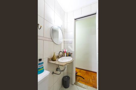 Apartamento à venda com 67m², 2 quartos e 1 vaga Apartamento à venda com 67m², 2 quartos e 1 vagaBanheiro