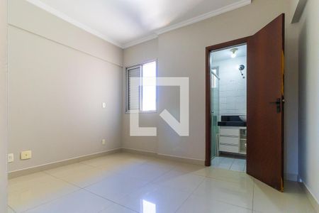 Quarto 1 - Suíte de apartamento à venda com 2 quartos, 74m² em Centro, Campinas