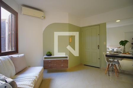 Sala de apartamento para alugar com 1 quarto, 35m² em São João, Porto Alegre