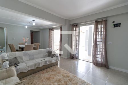 Sala de casa para alugar com 3 quartos, 161m² em Vila Indiana, São Paulo