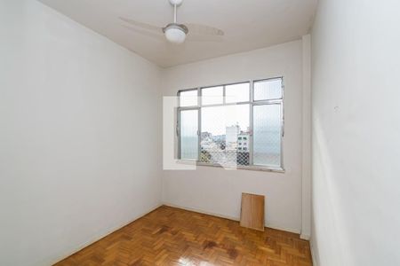 Quarto 2 de apartamento para alugar com 2 quartos, 60m² em Ramos, Rio de Janeiro