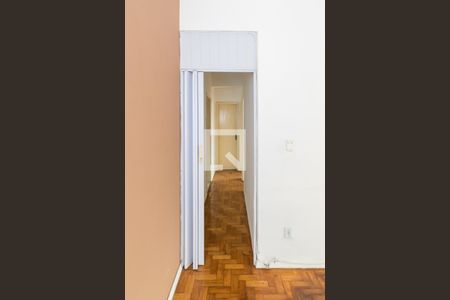 Sala - Corredor de apartamento para alugar com 2 quartos, 60m² em Ramos, Rio de Janeiro