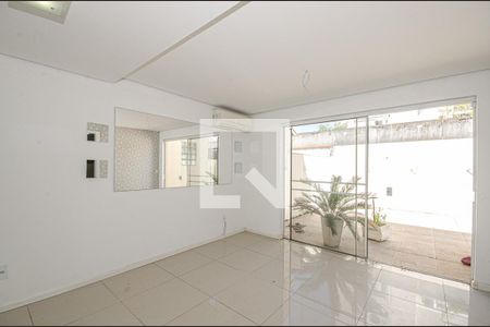 Sala de Jantar de casa à venda com 3 quartos, 185m² em Hípica, Porto Alegre