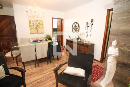 Sala de apartamento à venda com 3 quartos, 136m² em Jardim Lindóia, Porto Alegre