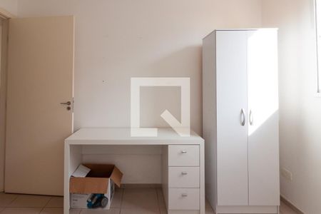 Apartamento à venda com 2 quartos, 55m² em Jardim Ester Yolanda, São Paulo