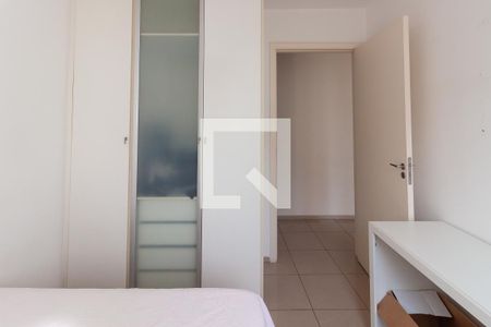 Apartamento à venda com 2 quartos, 55m² em Jardim Ester Yolanda, São Paulo