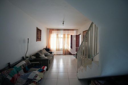 Sala de Estar de casa à venda com 4 quartos, 125m² em Jardim Avelino, São Paulo
