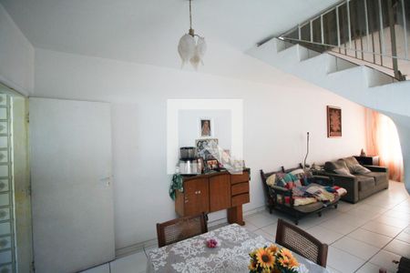 Sala de Jantar de casa à venda com 4 quartos, 125m² em Jardim Avelino, São Paulo