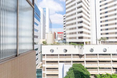 Vista do Quarto de apartamento para alugar com 1 quarto, 64m² em Bela Vista, São Paulo