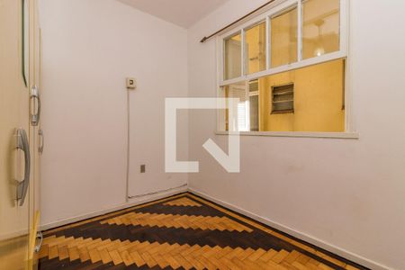 Dormitório 2 de apartamento para alugar com 2 quartos, 70m² em Santana, Porto Alegre