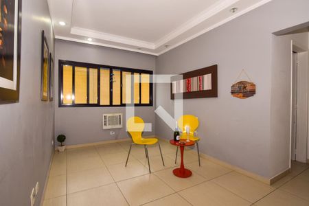 Sala de apartamento para alugar com 2 quartos, 73m² em Jardim Las Palmas, Guarujá