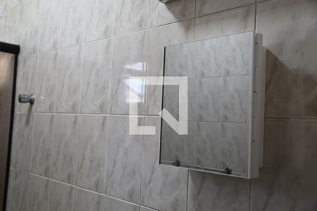 Banheiro Social de apartamento para alugar com 1 quarto, 54m² em Canto do Forte, Praia Grande