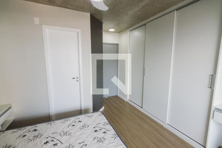 Sala Quarto de kitnet/studio para alugar com 1 quarto, 30m² em Bom Retiro, São Paulo