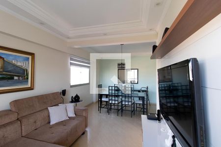 Sala de Estar de apartamento para alugar com 2 quartos, 65m² em Santa Teresinha, São Paulo