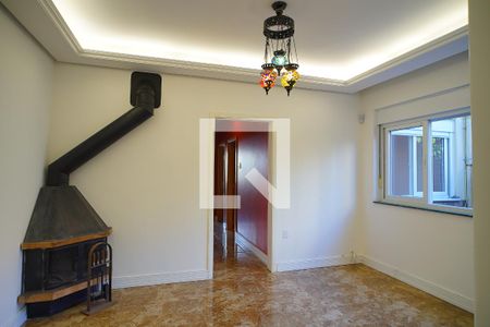 Sala de apartamento para alugar com 3 quartos, 121m² em Petrópolis, Porto Alegre