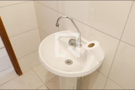 Banheiro de apartamento para alugar com 1 quarto, 60m² em Dos Casa, São Bernardo do Campo