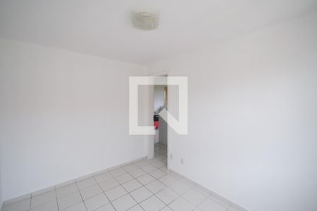 Quarto 1 de apartamento para alugar com 2 quartos, 42m² em Colônia Rio Grande, São José dos Pinhais