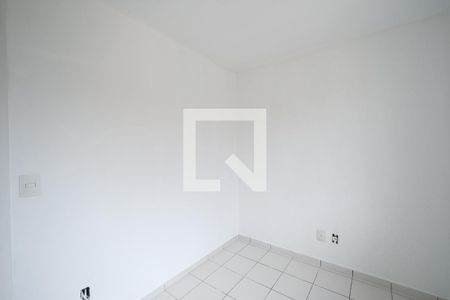 Quarto 2 de apartamento para alugar com 2 quartos, 42m² em Colônia Rio Grande, São José dos Pinhais