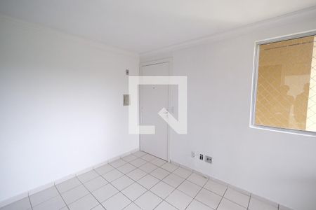 Sala de apartamento para alugar com 2 quartos, 42m² em Colônia Rio Grande, São José dos Pinhais