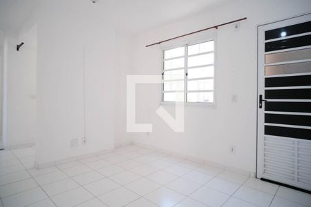 Sala de apartamento para alugar com 2 quartos, 45m² em Vila Silvia, São Paulo