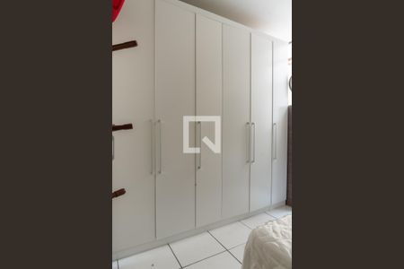 Quarto 1 de apartamento para alugar com 2 quartos, 44m² em Núcleo Bandeirante, Brasília