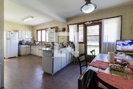 Cozinha de casa para alugar com 5 quartos, 800m² em Cristal, Porto Alegre