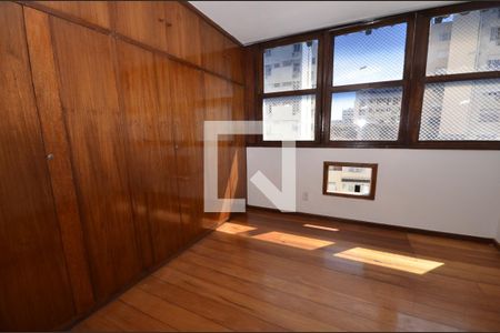 Quarto 1 de apartamento para alugar com 3 quartos, 109m² em Flamengo, Rio de Janeiro