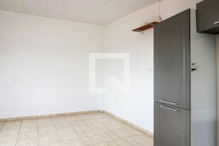 Quarto de casa para alugar com 1 quarto, 20m² em Vila Carrão, São Paulo