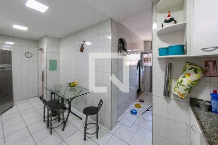 Cozinha de casa à venda com 3 quartos, 240m² em Inconfidentes, Contagem