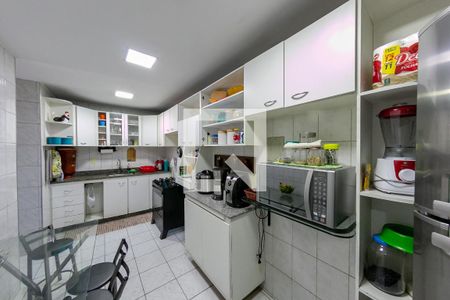 Cozinha de casa à venda com 3 quartos, 240m² em Inconfidentes, Contagem