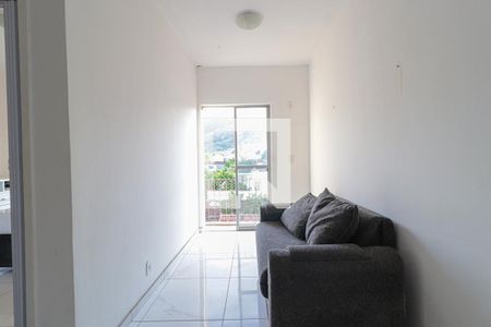 Sala de apartamento para alugar com 1 quarto, 40m² em Encantado, Rio de Janeiro