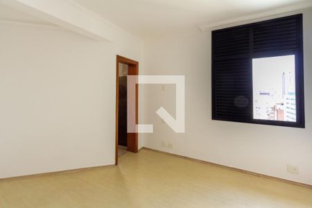 Suíte 1 de apartamento para alugar com 4 quartos, 311m² em Itaim Bibi, São Paulo