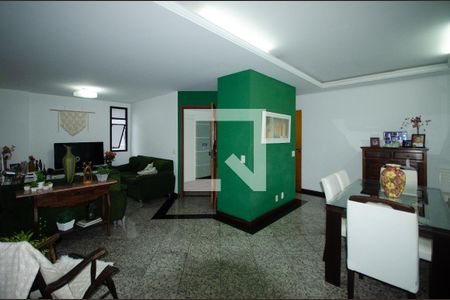Sala de apartamento à venda com 4 quartos, 190m² em Vital Brasil, Niterói