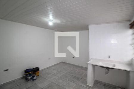 Kitnet  - área cozinha de casa para alugar com 1 quarto, 25m² em Olímpico, São Caetano do Sul