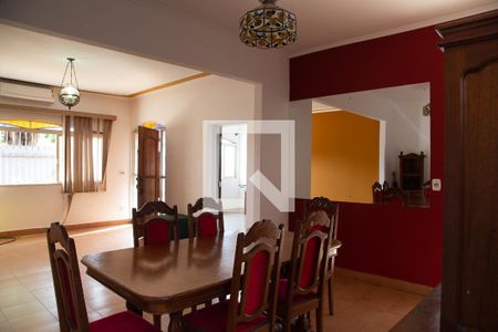 Sala de jantar de casa para alugar com 4 quartos, 145m² em Vila Maria Luiza, Ribeirão Preto