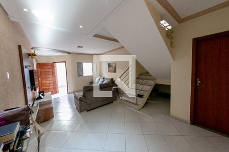 Sala de casa para alugar com 4 quartos, 350m² em Jardim Riacho das Pedras, Contagem