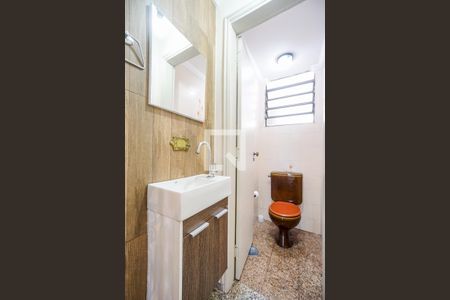 Lavabo de casa para alugar com 3 quartos, 160m² em Vila Gomes Cardim, São Paulo