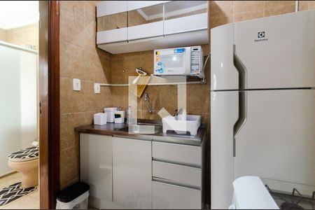 Cozinha de kitnet/studio para alugar com 1 quarto, 40m² em Itararé, Santos