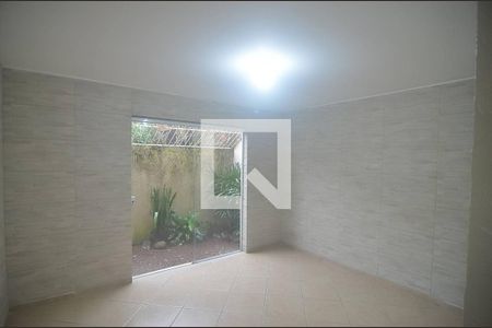 Sala de casa de condomínio para alugar com 2 quartos, 200m² em Estância Velha, Canoas