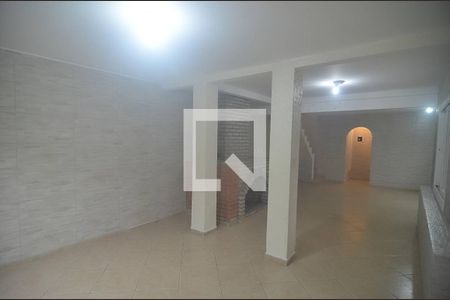 Sala de casa de condomínio para alugar com 2 quartos, 200m² em Estância Velha, Canoas