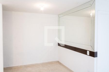 Sala de apartamento para alugar com 2 quartos, 44m² em Campo Grande, Rio de Janeiro