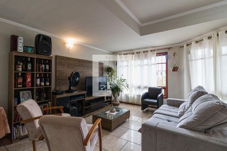 Sala de casa à venda com 3 quartos, 205m² em Jardim Itu Sabará, Porto Alegre