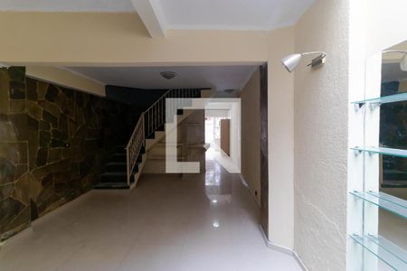 Sala 01 de casa à venda com 3 quartos, 300m² em Centro, Campinas