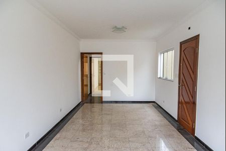 Sala de casa para alugar com 3 quartos, 200m² em Vila Nair, São Paulo